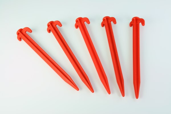 8 inch pegs red