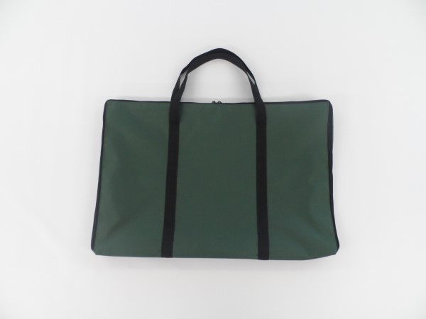 Made to measure zipped bag