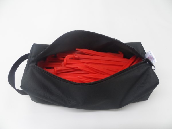 zipped peg bag