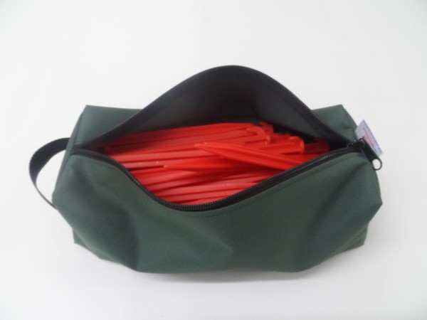 zipped peg bag